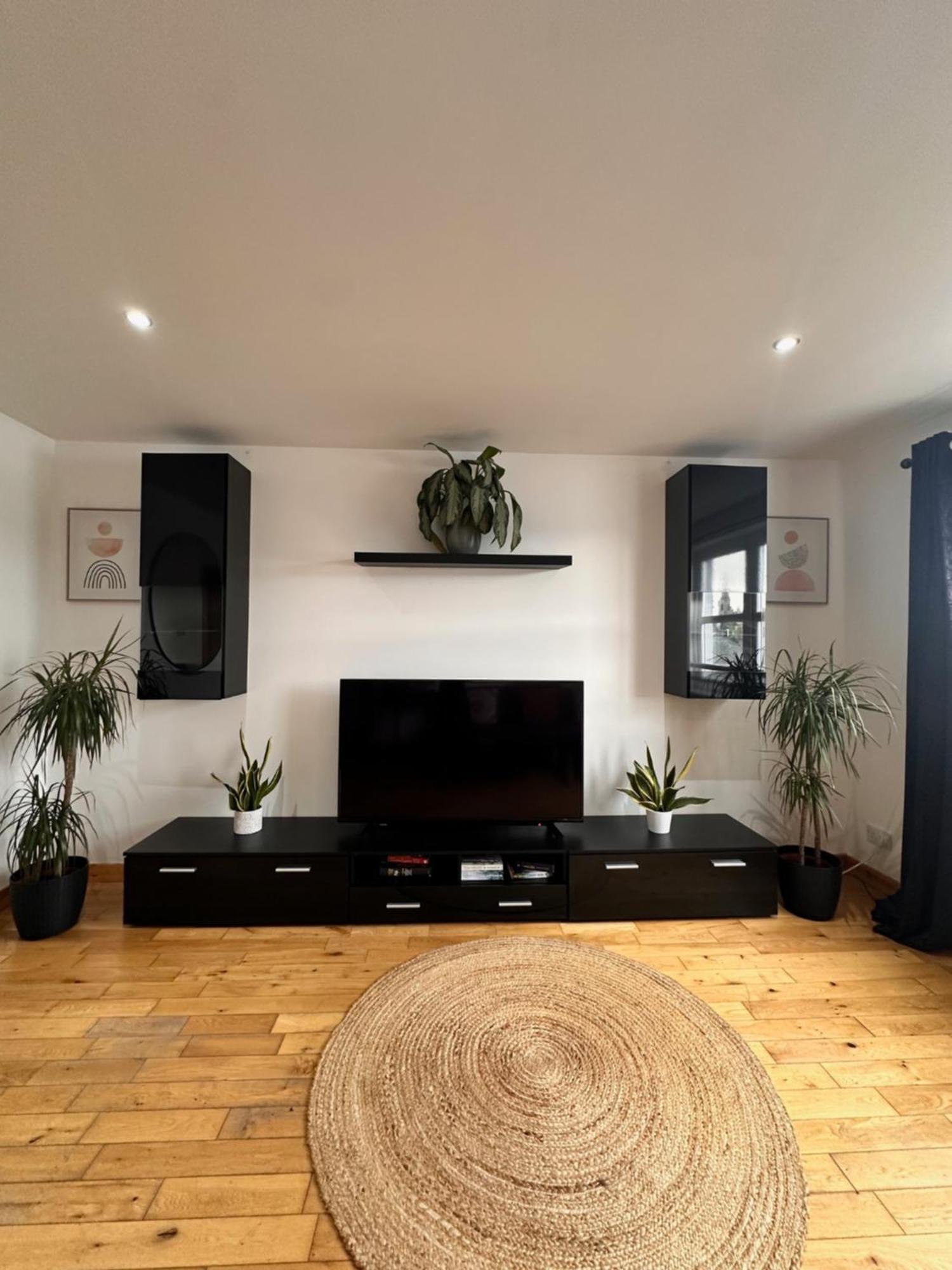 City Centre Apartment Next To Bus And Train Station Inverness Zewnętrze zdjęcie